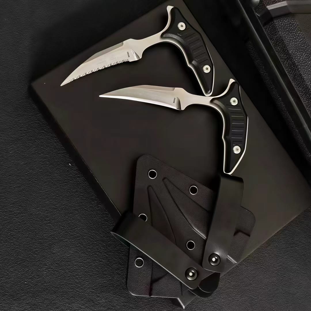 Bee Tea Knife M390 Serrated Edge with Sheath - Detail
