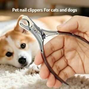 Pet nail clippers with dog lifestyle shot